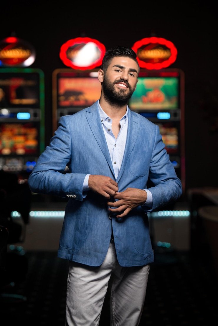 Chat interaktif dengan host Chat dan interaksi pemain di Live Game Shows